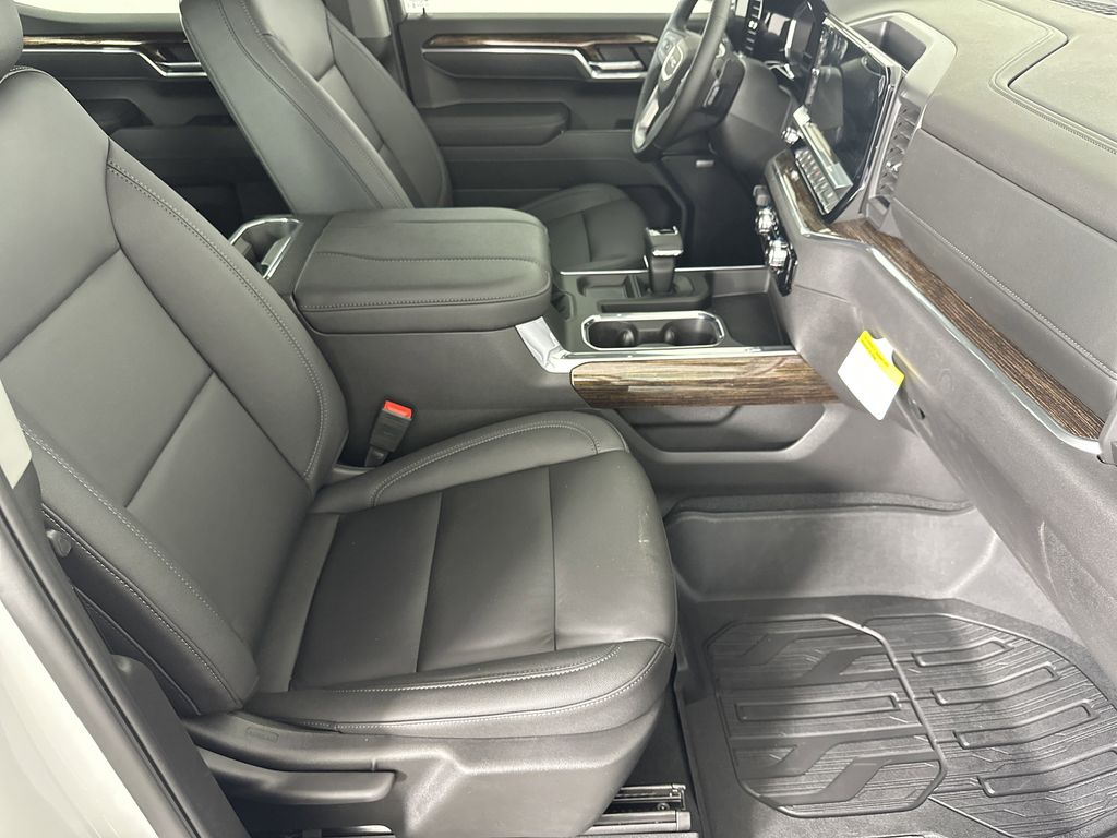 new 2025 GMC Sierra 1500 car, priced at $61,729