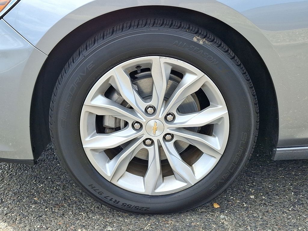 used 2024 Chevrolet Malibu car, priced at $20,495