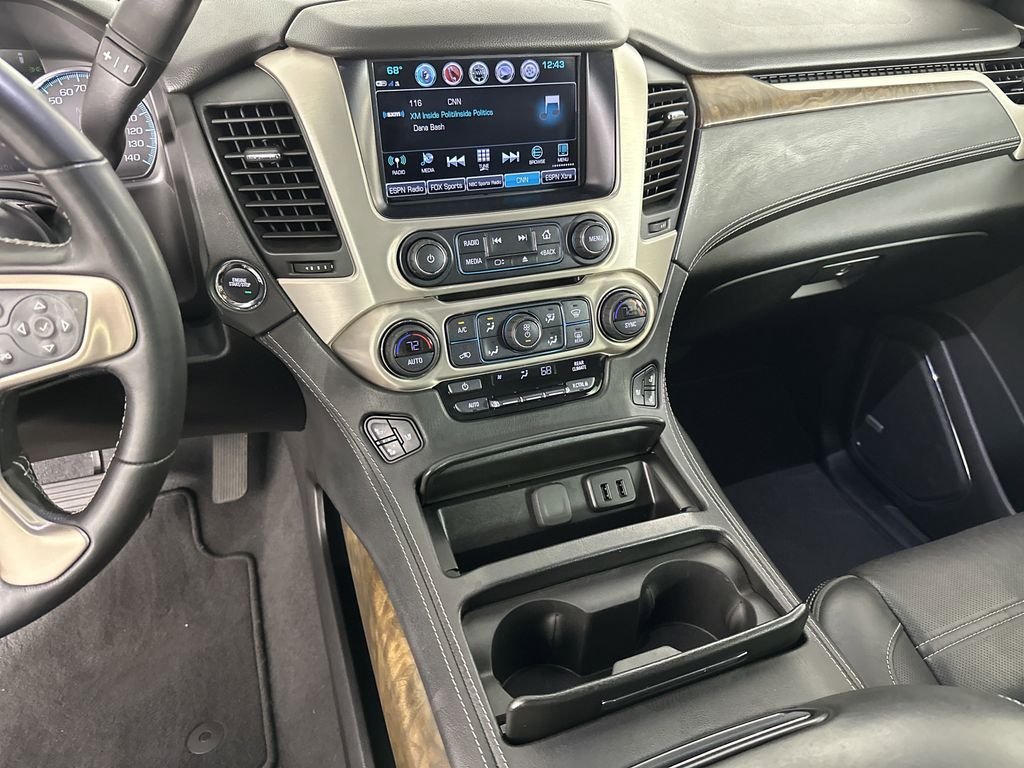 used 2019 GMC Yukon car, priced at $35,999