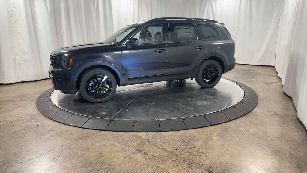 new 2025 Kia Telluride car, priced at $46,178