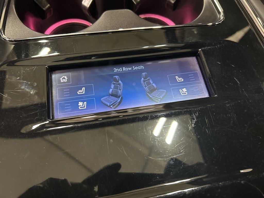 used 2024 Lincoln Navigator L car, priced at $76,329