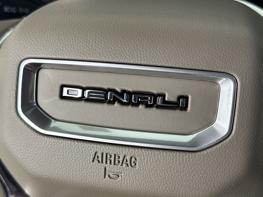 new 2025 GMC Yukon XL car, priced at $92,359