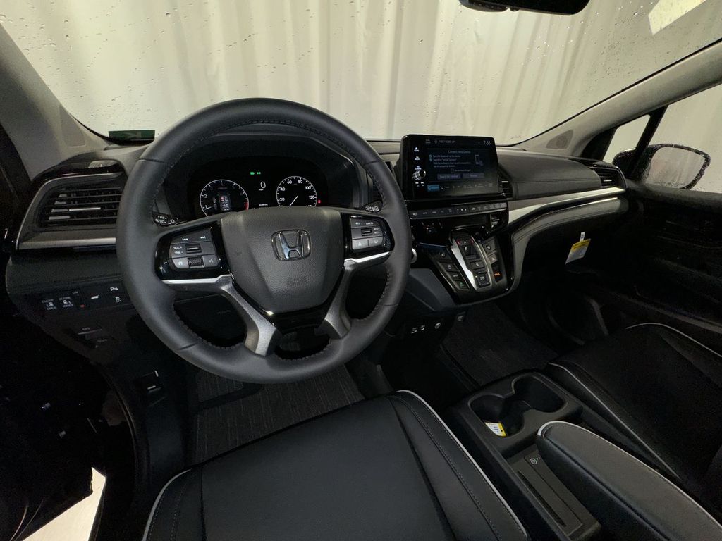 new 2025 Honda Odyssey car, priced at $48,360