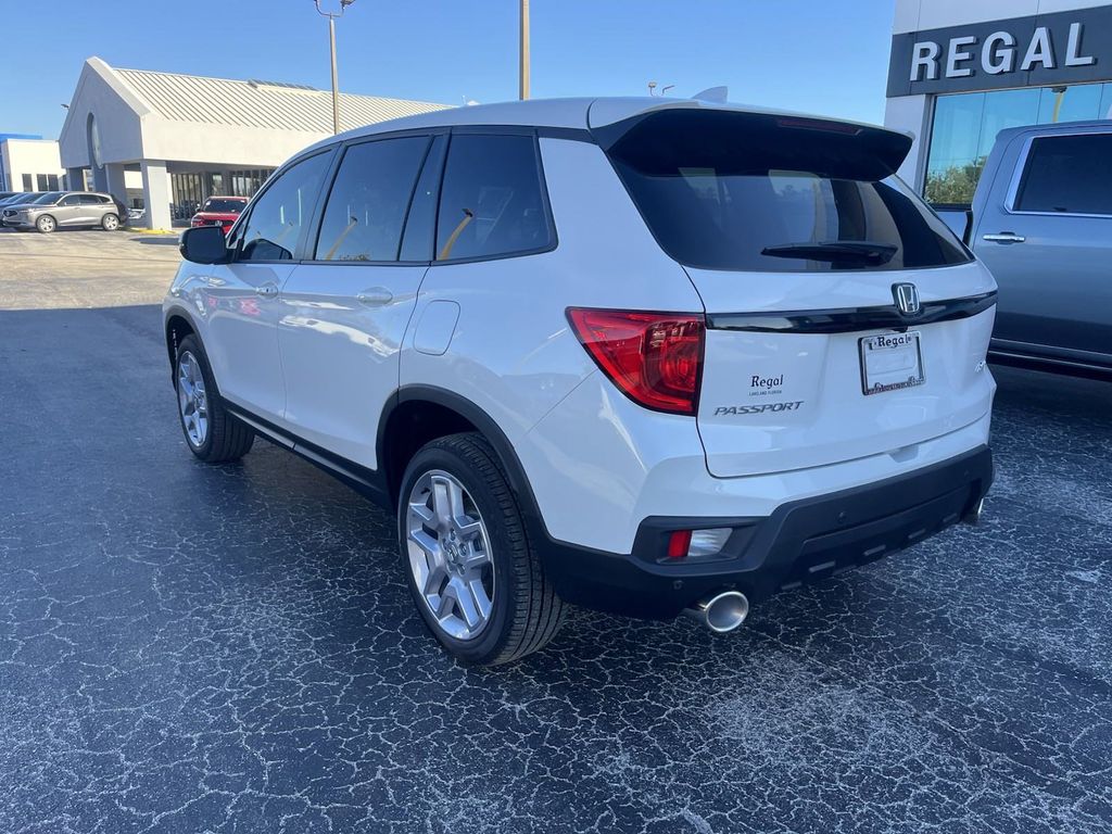 new 2025 Honda Passport car, priced at $44,250