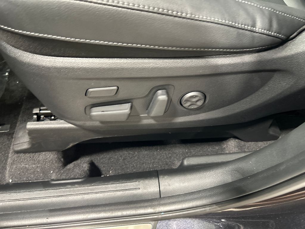 new 2025 Kia Telluride car, priced at $48,674