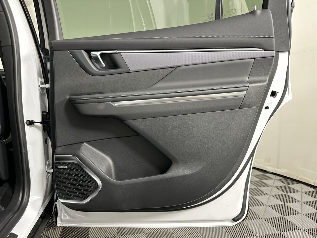 new 2025 Buick Enclave car, priced at $46,335