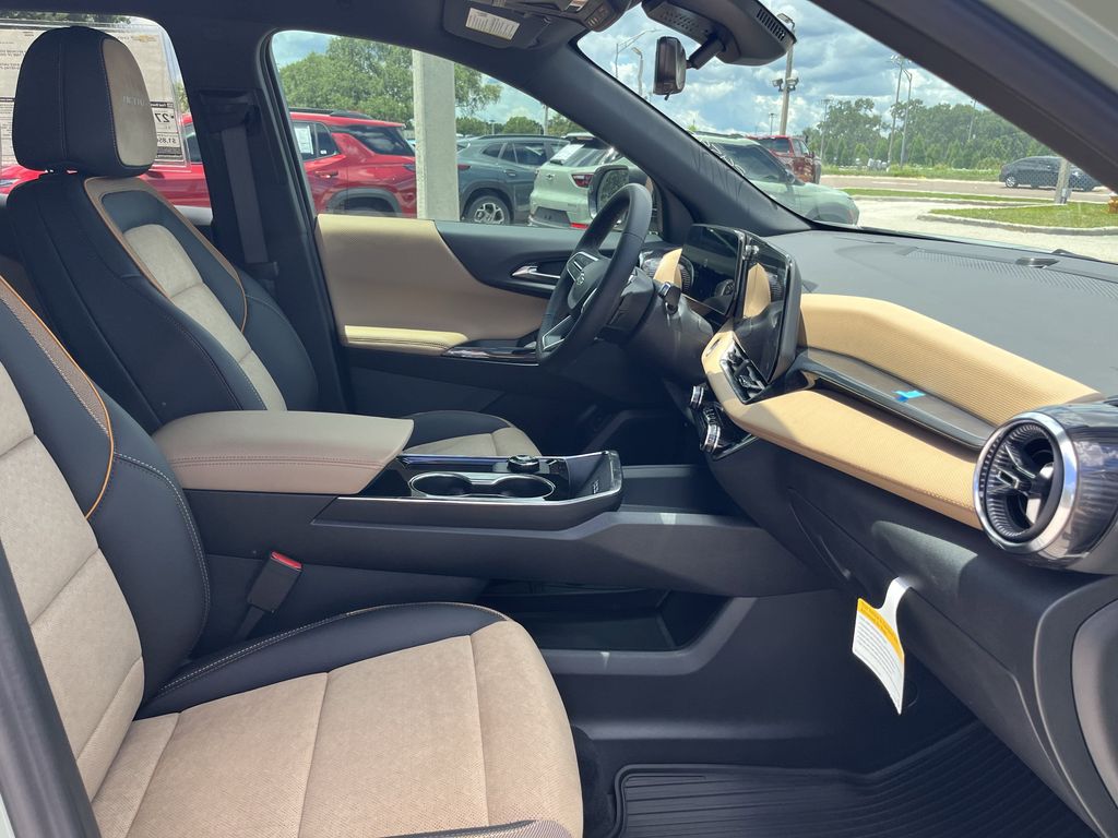new 2026 Chevrolet Equinox car, priced at $34,189