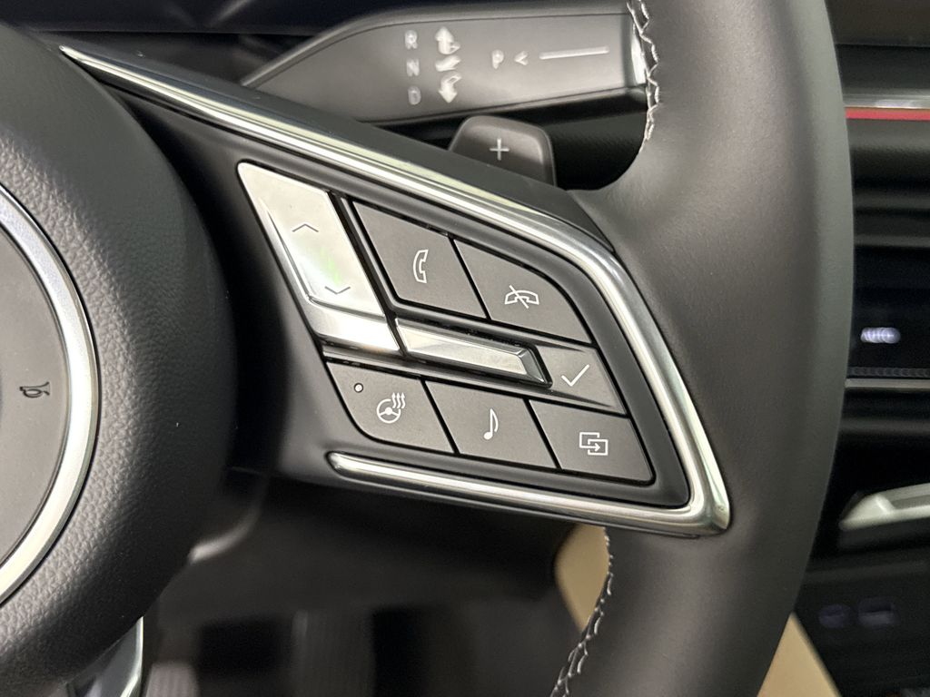 new 2025 Buick Envision car, priced at $35,245