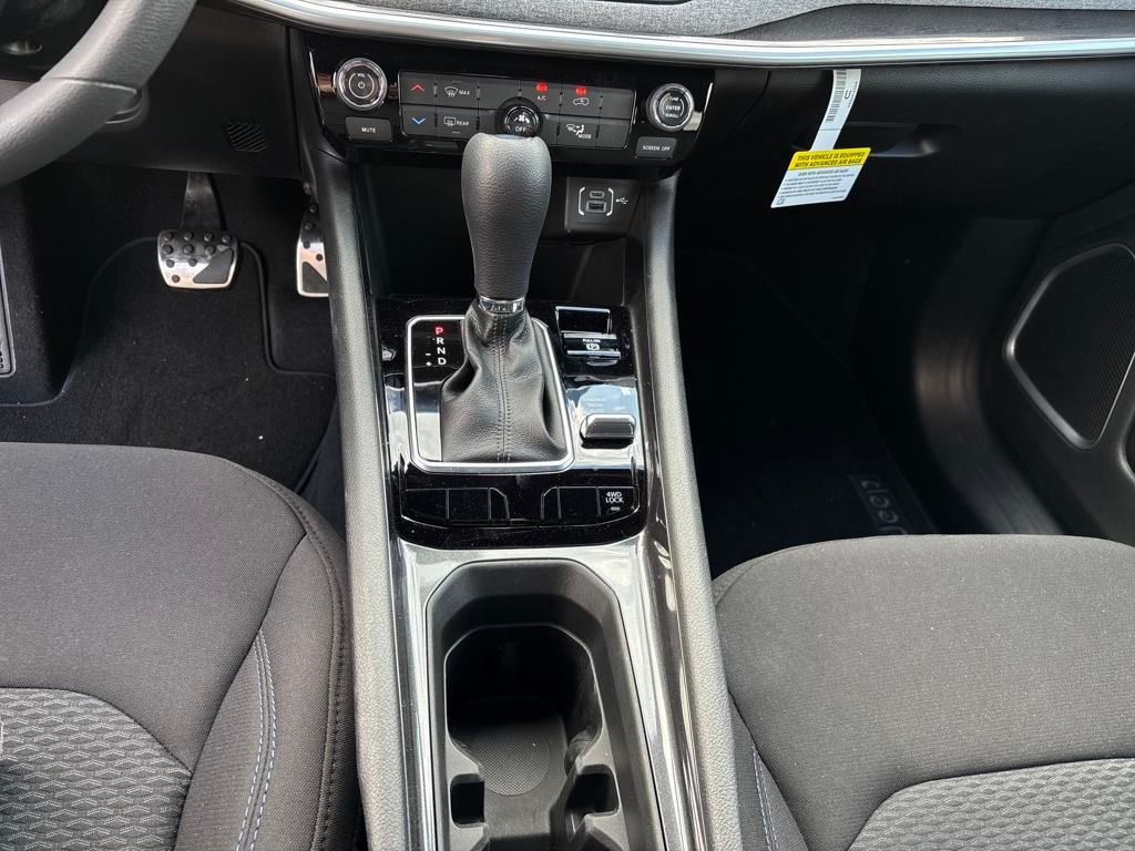 new 2025 Jeep Compass car, priced at $26,990