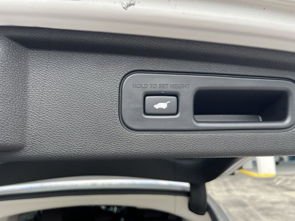 new 2025 Honda Odyssey car, priced at $46,522