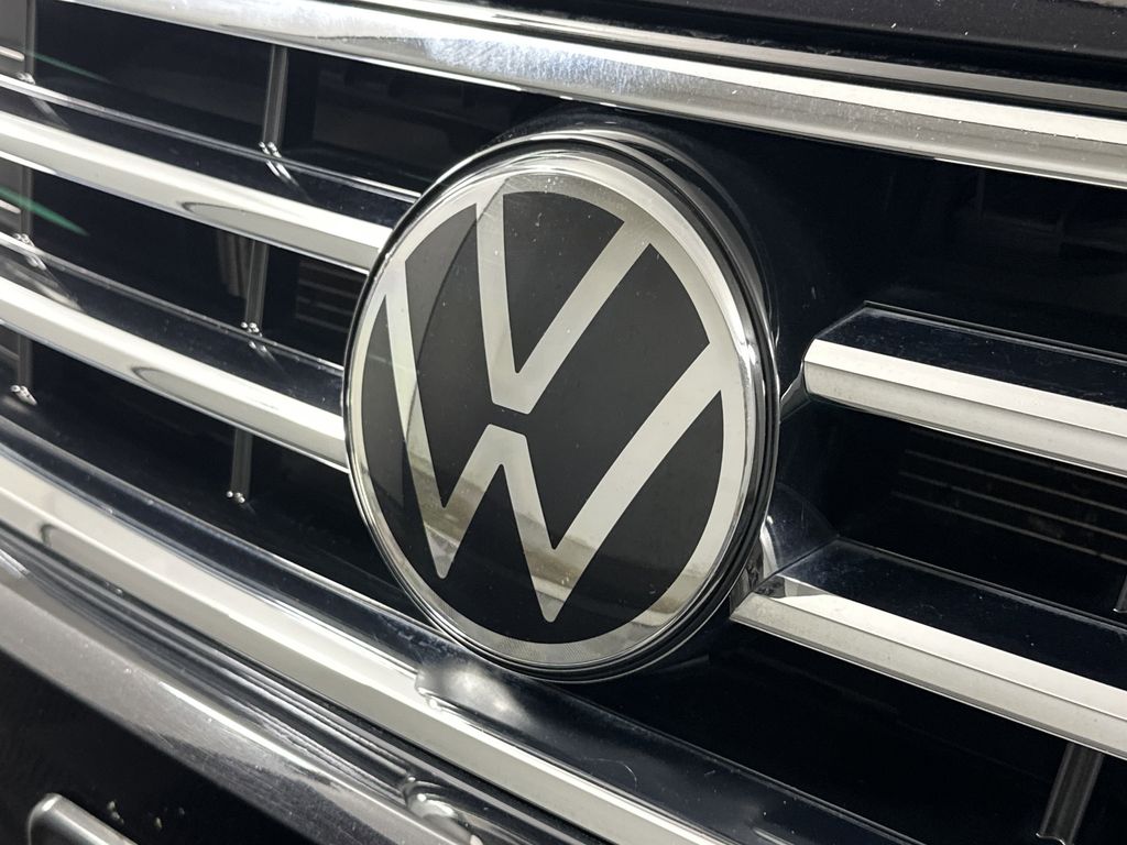 used 2024 Volkswagen Tiguan car, priced at $24,997