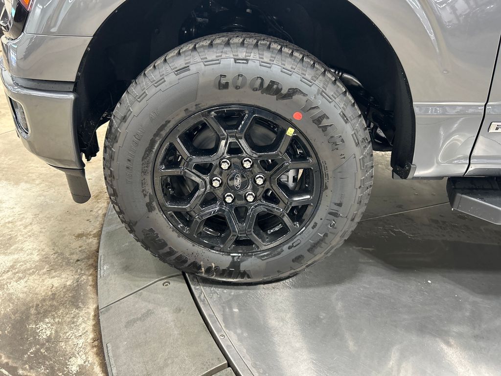 new 2025 Ford F-150 car, priced at $57,658