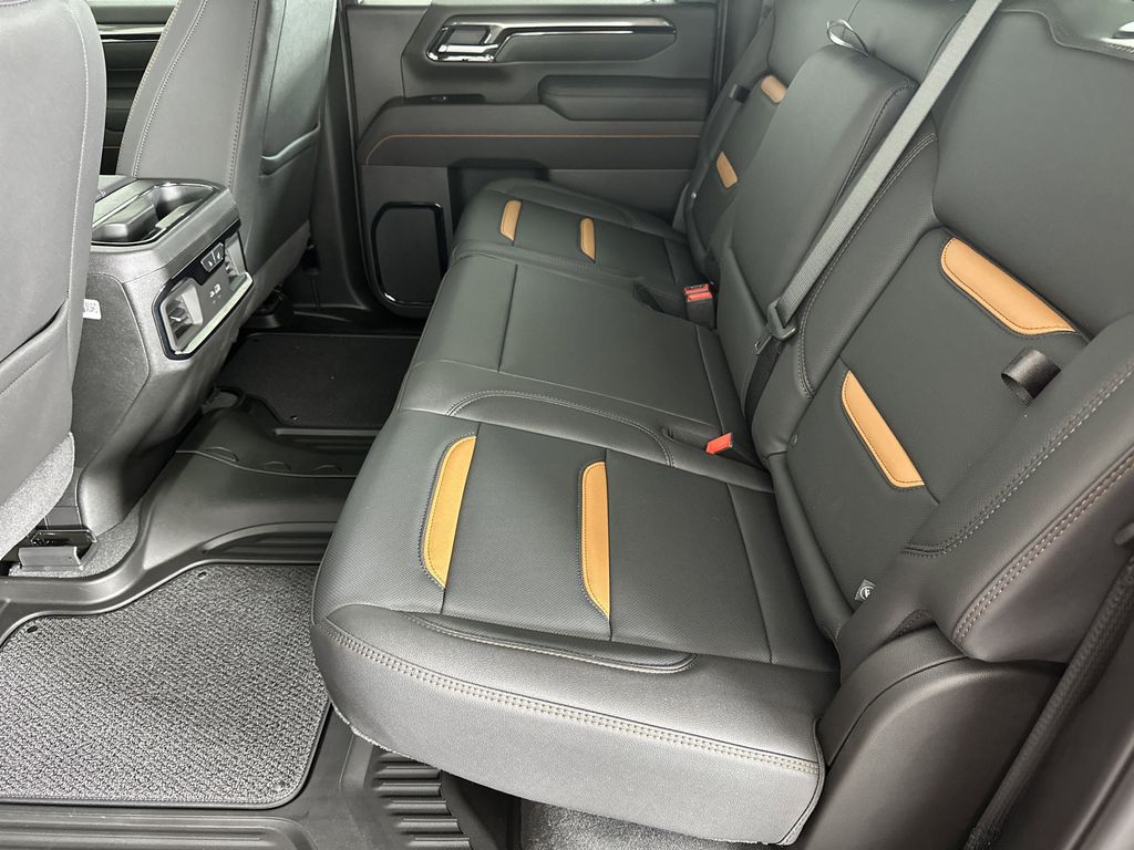 new 2025 GMC Sierra 2500HD car, priced at $85,518