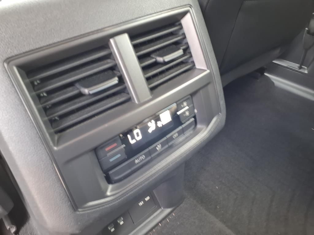 used 2021 Volkswagen Atlas car, priced at $24,814
