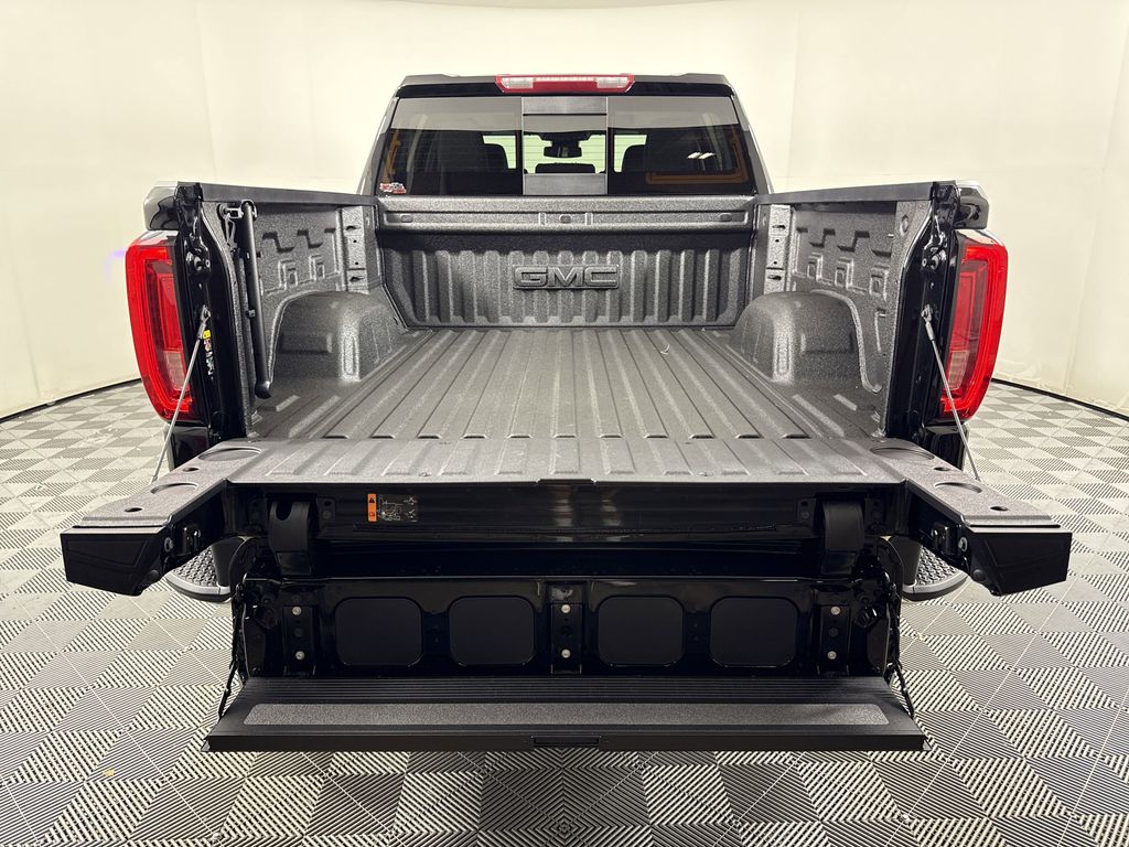 new 2025 GMC Sierra 1500 car, priced at $58,119