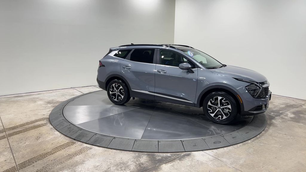 new 2025 Kia Sportage car, priced at $30,659