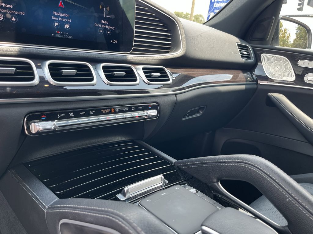 used 2022 Mercedes-Benz GLE car, priced at $45,991
