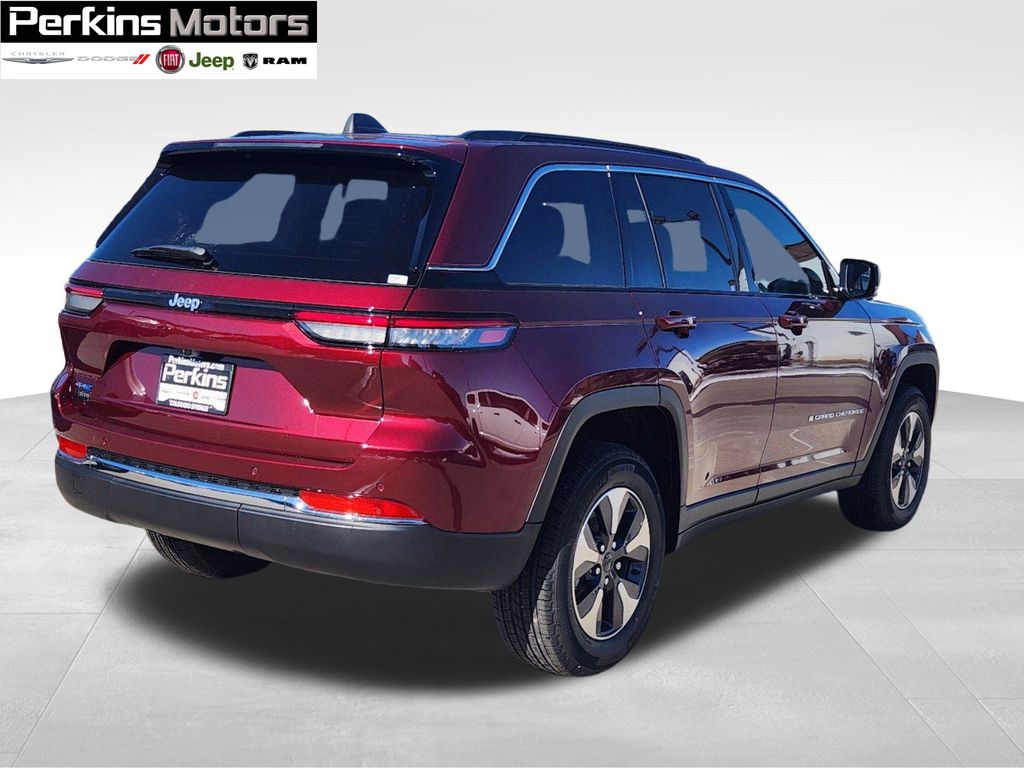 new 2025 Jeep Grand Cherokee car, priced at $52,869