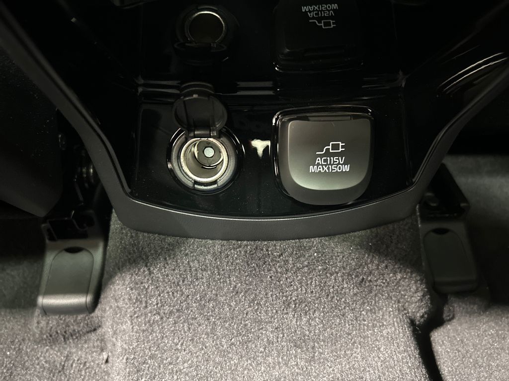 new 2025 Kia Sorento car, priced at $44,243
