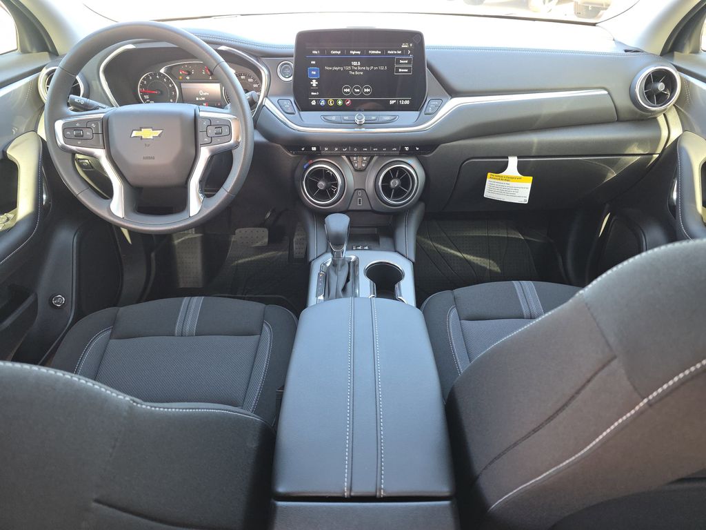 new 2025 Chevrolet Blazer car, priced at $35,295