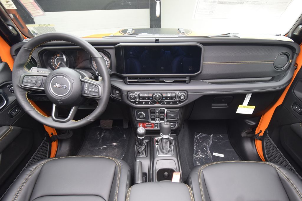 new 2025 Jeep Wrangler car, priced at $98,901