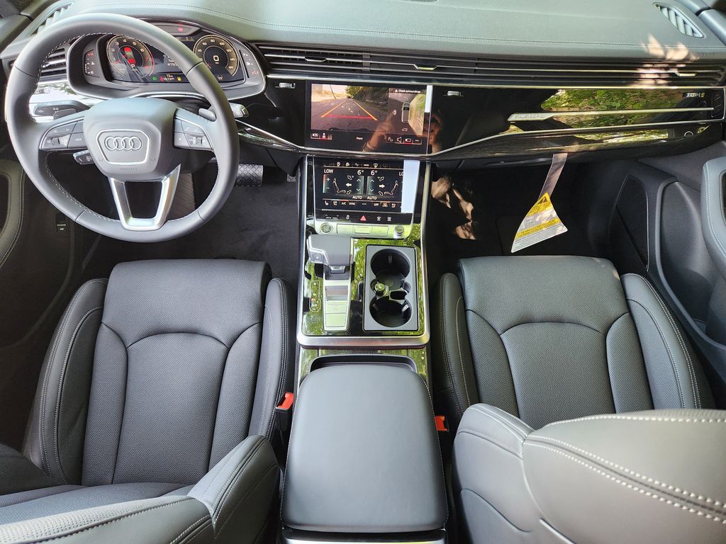 new 2025 Audi Q7 car, priced at $83,750
