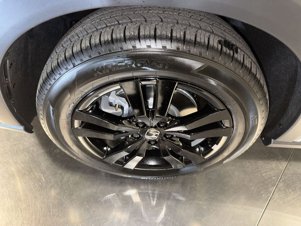 new 2026 Honda HR-V car, priced at $31,405