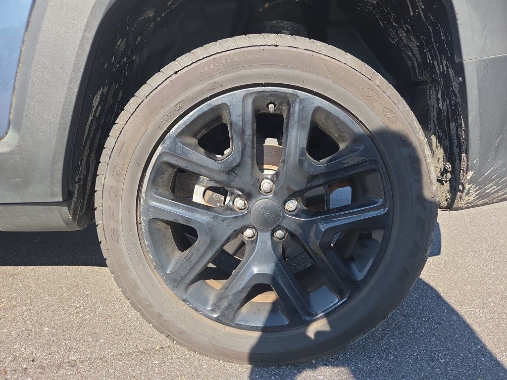 used 2023 Jeep Renegade car, priced at $20,990