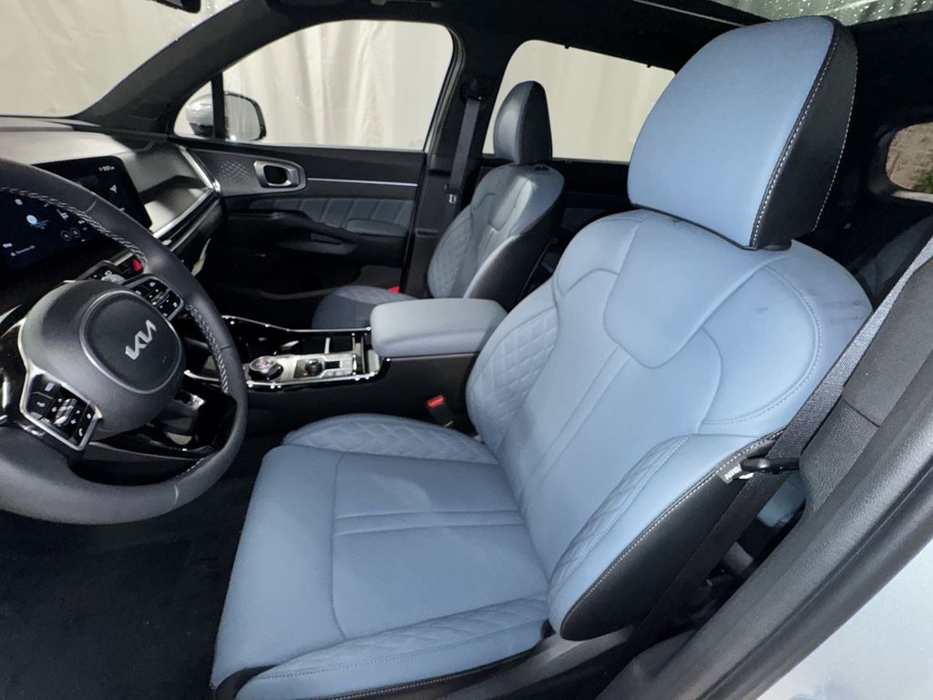 new 2025 Kia Sorento Hybrid car, priced at $47,971