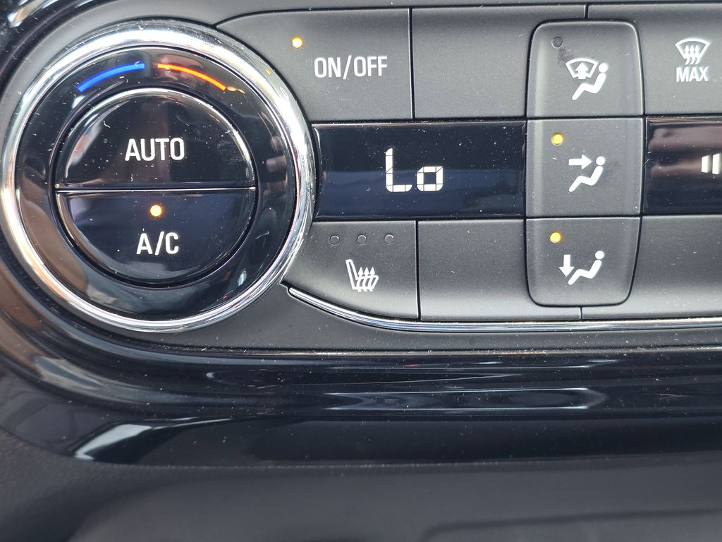 used 2025 Chevrolet Trax car, priced at $23,793