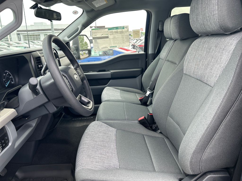 new 2025 Ford F-250SD car, priced at $68,975
