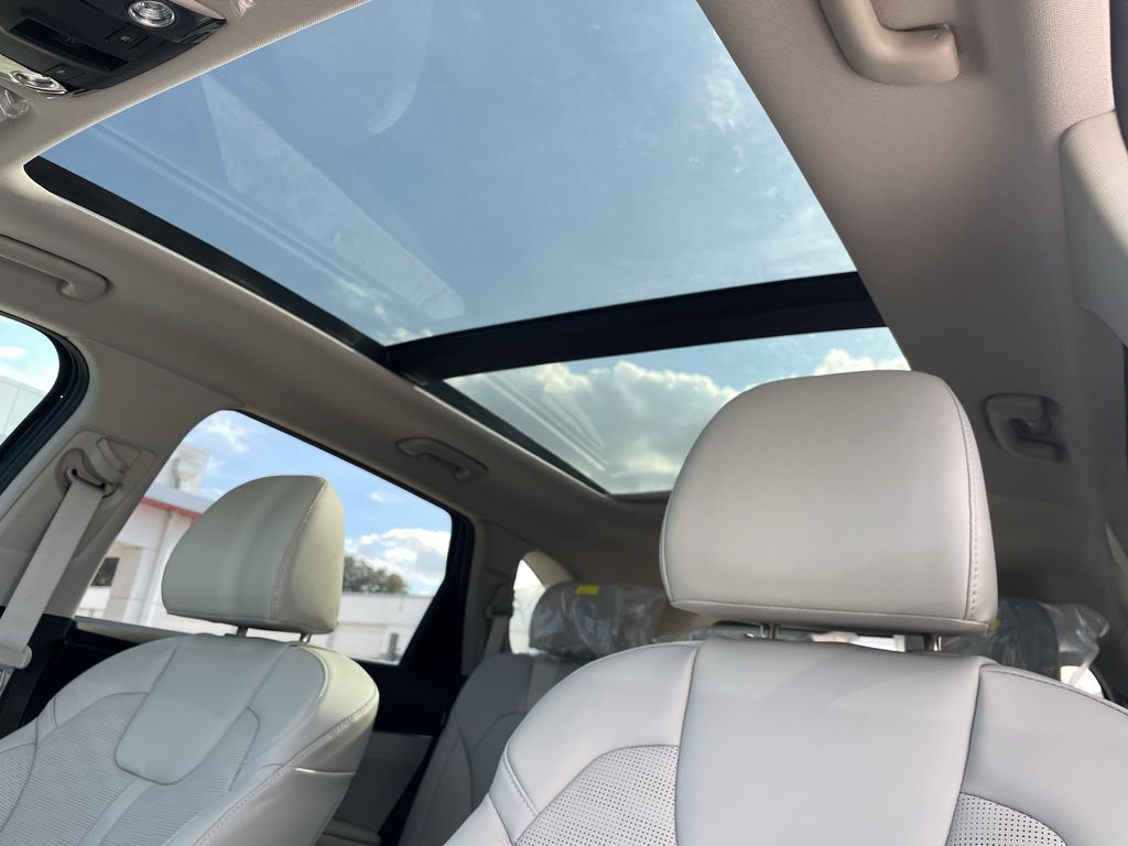 new 2025 Kia Sorento car, priced at $32,499