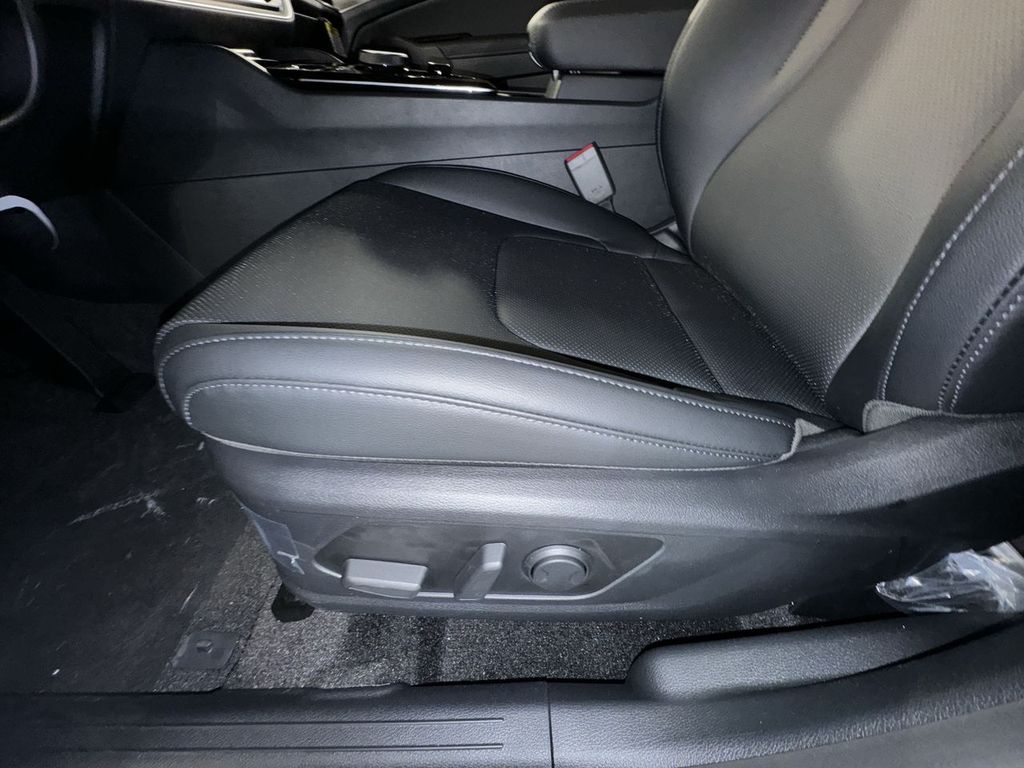 new 2025 Kia Sportage Hybrid car, priced at $33,615