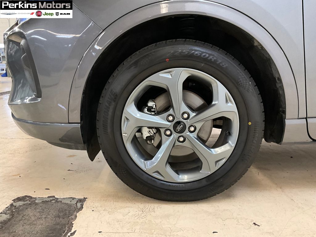 used 2024 Ford Escape car, priced at $29,601