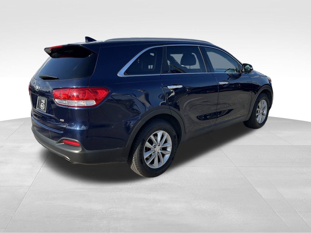 used 2018 Kia Sorento car, priced at $8,789