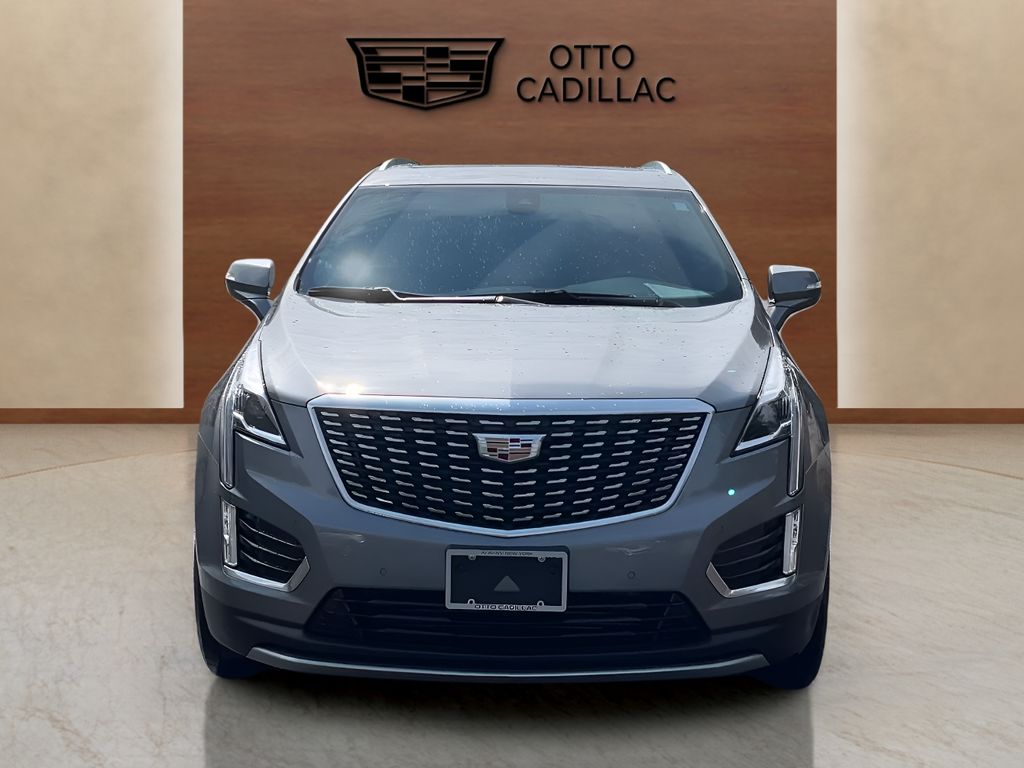 used 2022 Cadillac XT5 car, priced at $29,950