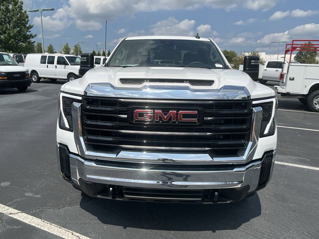 new 2024 GMC Sierra 2500HD car, priced at $47,778