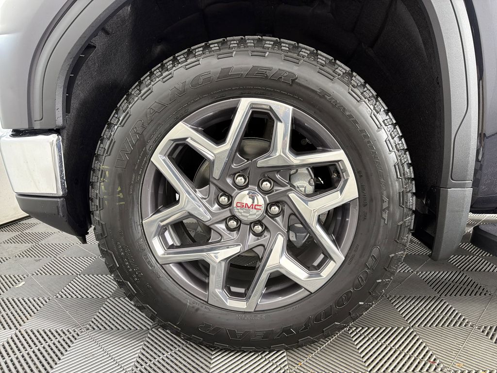 new 2026 GMC Sierra 1500 car, priced at $61,420