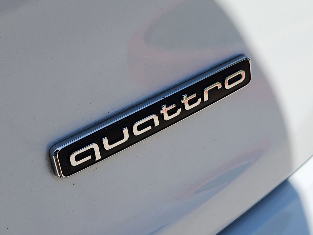 used 2022 Audi Q5 e car, priced at $37,372
