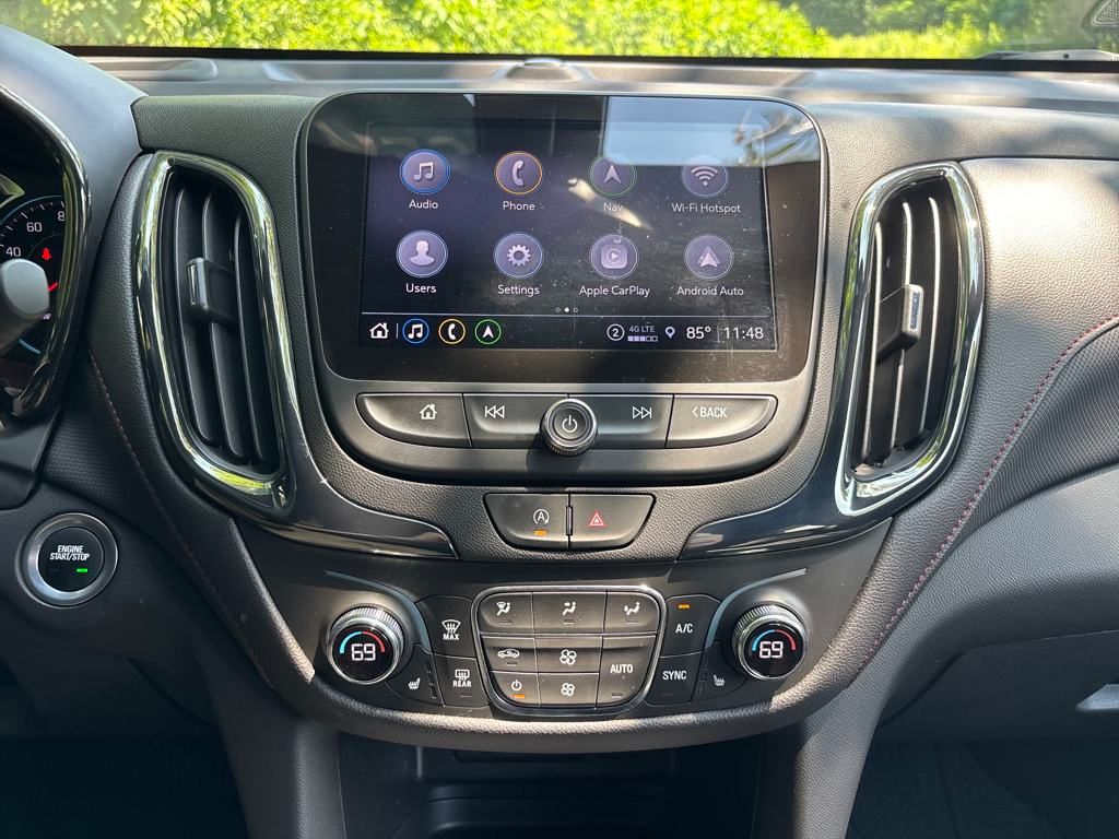 used 2024 Chevrolet Equinox car, priced at $29,850