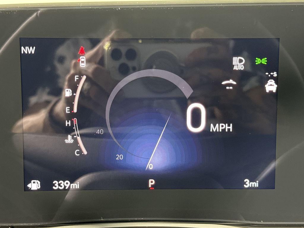 new 2025 Buick Envista car, priced at $29,869