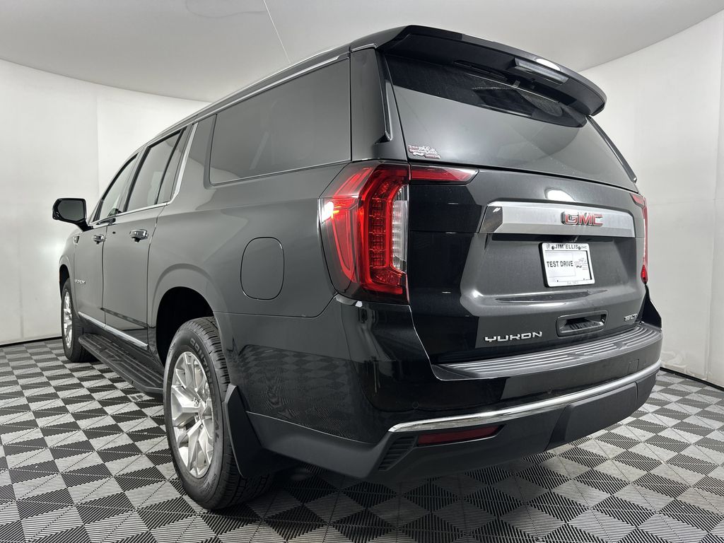 used 2023 GMC Yukon XL car, priced at $61,366