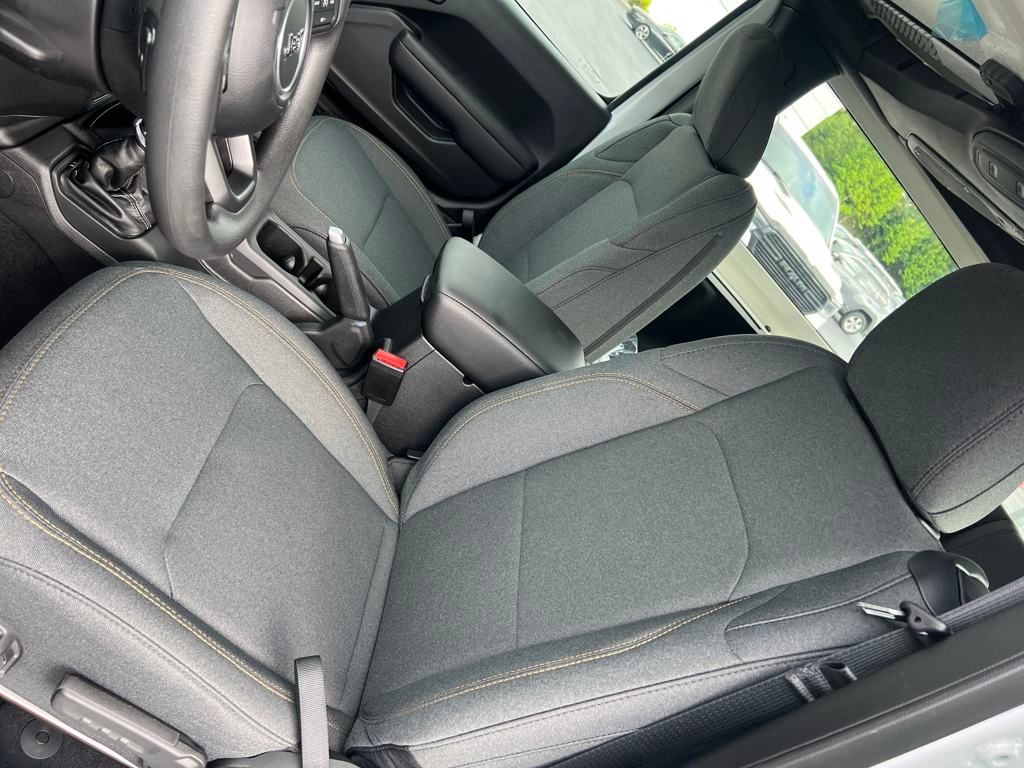 new 2025 Jeep Wrangler car, priced at $31,990