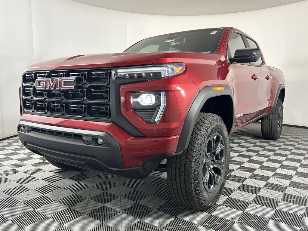 new 2025 GMC Canyon car, priced at $40,995