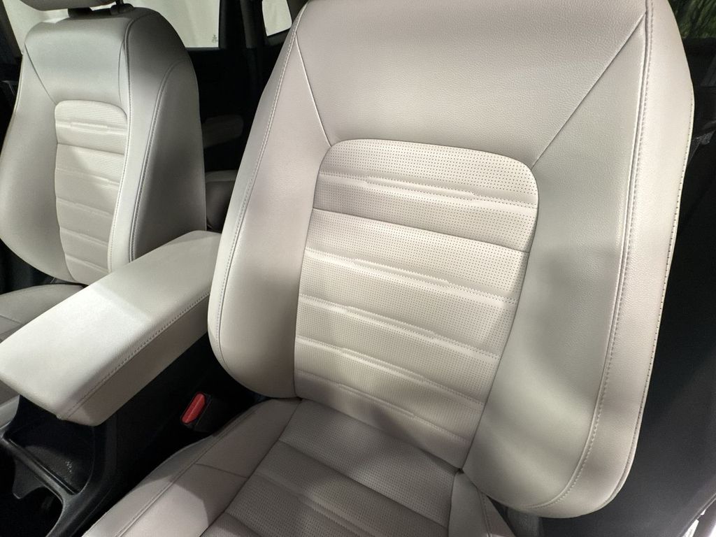 used 2025 Honda CR-V car, priced at $34,525