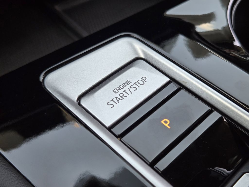 used 2024 Volkswagen Atlas car, priced at $35,591