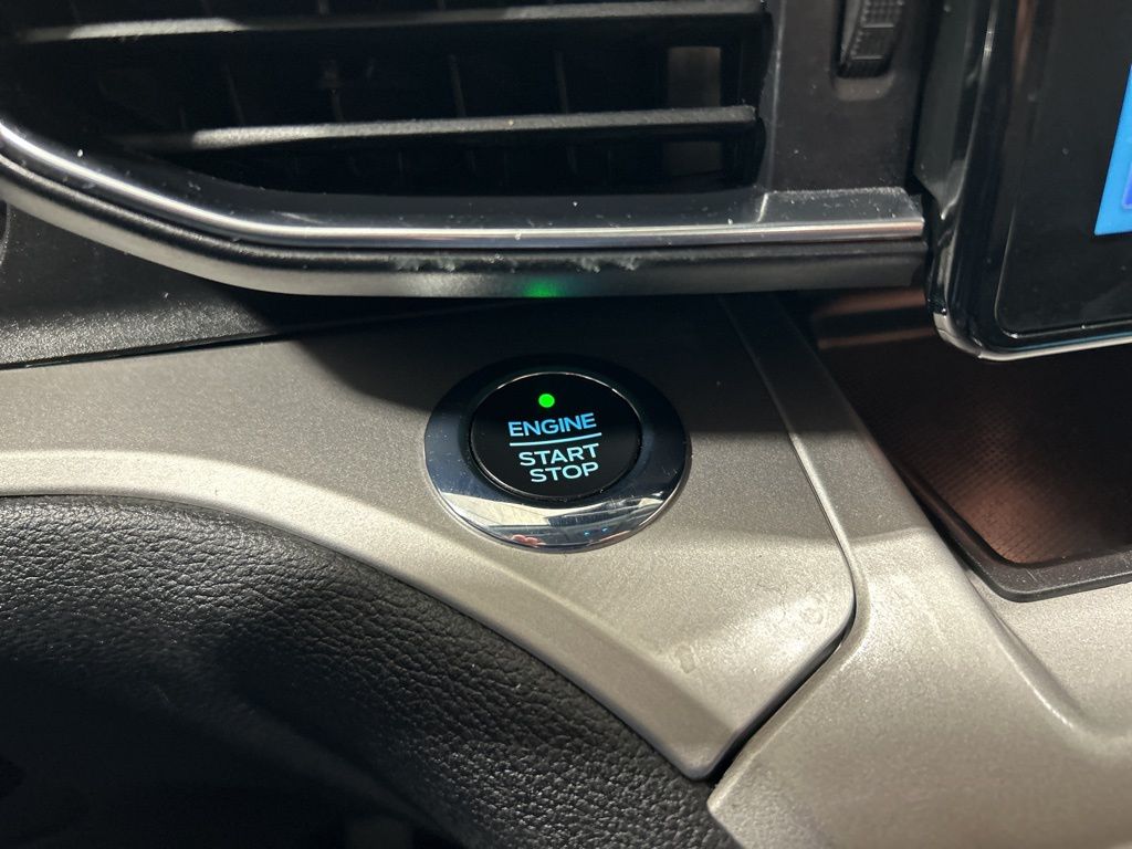 used 2021 Ford Explorer car, priced at $26,314