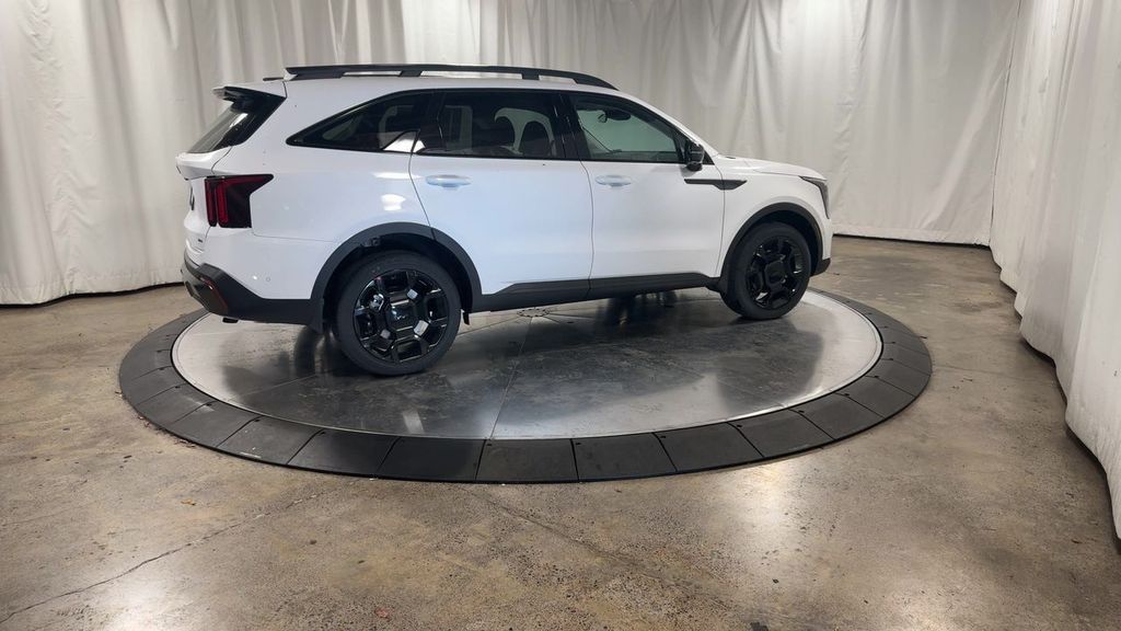 new 2025 Kia Sorento car, priced at $43,564