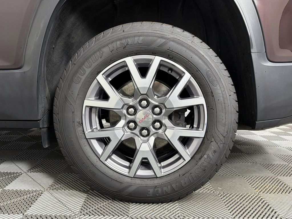 used 2021 GMC Acadia car, priced at $29,649