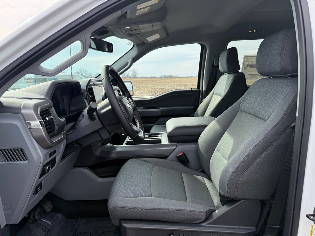 new 2025 Ford F-150 car, priced at $62,005